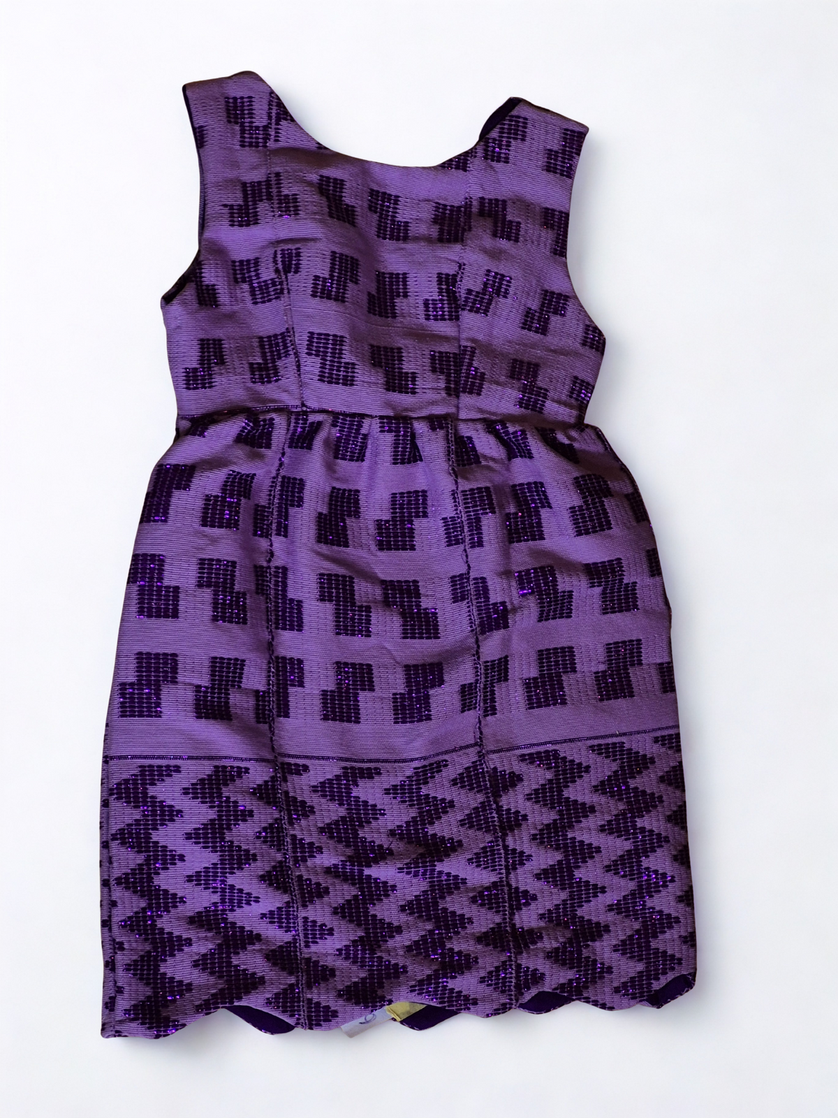 Robe violet à motif géométrique