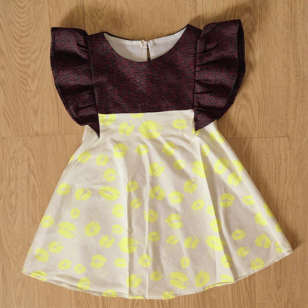 Robe bi matière manches papillon